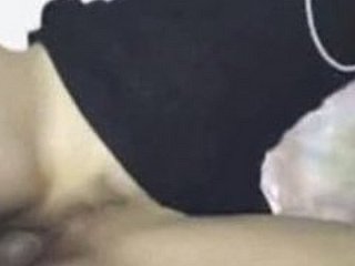 Colegiala asiática primera vez Sexo Parte 2