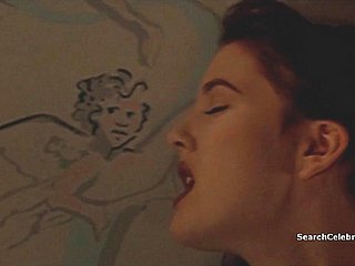 Drew Barrymore - doppelganger bebek
