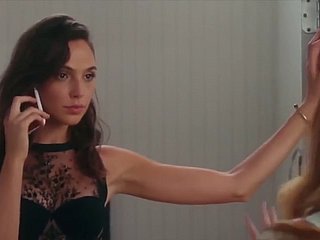 غال غادوت - A مثير تحية لإلهة