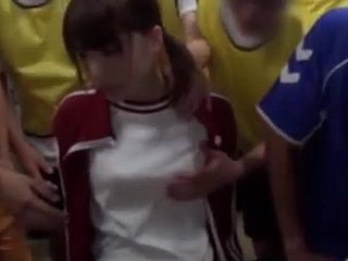 亚洲青少年轮奸继续