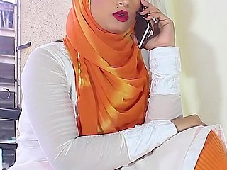سلمى xxx فتاة مسلم