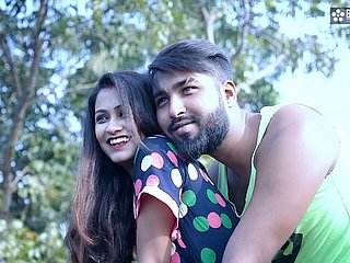 Pati Ke chhote bhai apne hi nai nawalee bhabhi ko unhappiness karke chodne ka maja luta ferret out ghar pe bhaiya nahi tha