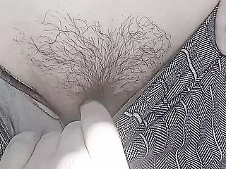 Siamo arrapati e masturbati mentre i suoi genitori sono not later than