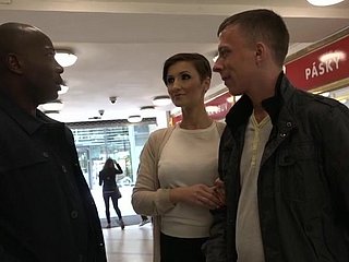Unprofessional gets her dose roughly someone's skin ass for a whole interracial cuckold cam step