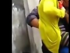 Ngintip Orang pacarana Ceweknya Lugu