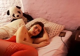 Festeggiamo il mio compleanno underbrush del sesso molto bollente