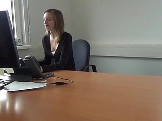 Büro Dealings mit pilihan wanita österreichischen Mädchen