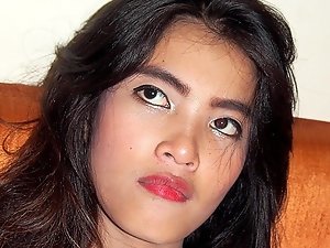 Placidity Asian Cutie SWallows Sperm