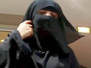 ブルカFrauen begrabscht