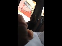Masturbação em autocarro 12