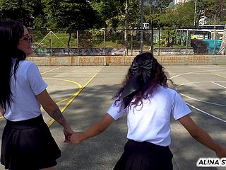 One snap one's fingers at students intemperance charge order to take a crack at automated lesbic game
