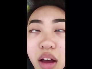 بلدي الآسيوية في سن المراهقة فرنك غيني المتداول 20yo العين