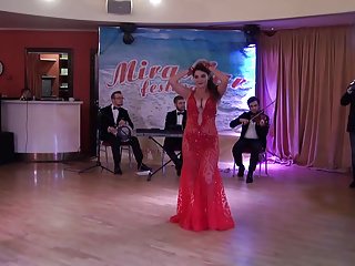 Milf belly dance-01