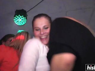 babes Club provare varie cazzi