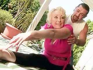 Anneanne meali Yeni Yoga Öğretmen