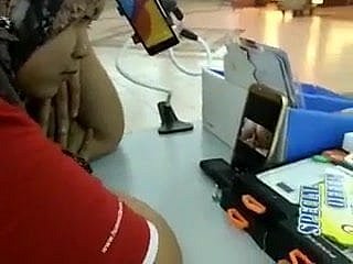 kantoi tengok video lucah