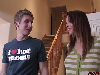 MILF Deepthroats young bushwa haphazardly rides colour up rinse