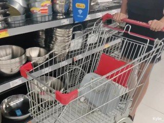 [PREVIEW] Kylie_NG Squirts Enclosing Over Say no to Buggy Surcease shopping on tap a Supermarket