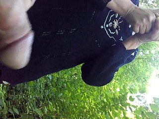 لقاء غير متوقع في forest.part 1